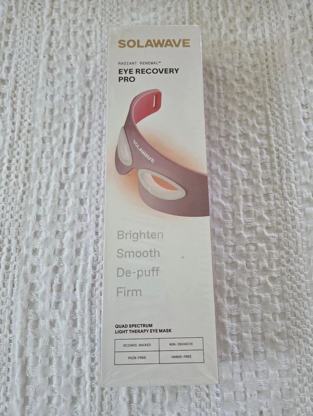 Solawave Radiant Renewal Eye Recovery Pro Light Therapy Mask | New